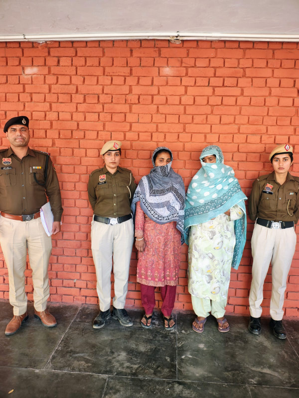 थाना कालांवाली पुलिस की बड़ी कार्रवाई,खोखर डबल मर्डर मामले में अहम खुलासा, दो महिला आरोपियों को गिरफ्तार कर भेजा जेल, वारदात में प्रयुक्त हथियार बरामद