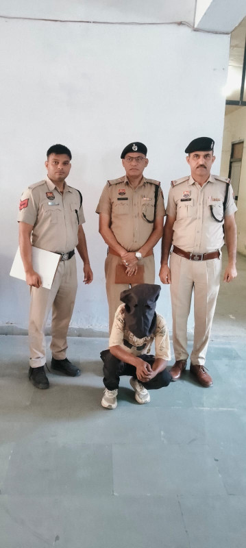 मुकलान स्कूल से चोरी की वारदात का पुलिस ने किया खुलासा, स्कूल से एलईडी चुराने वाला आरोपी काबू : एसपी हिसार